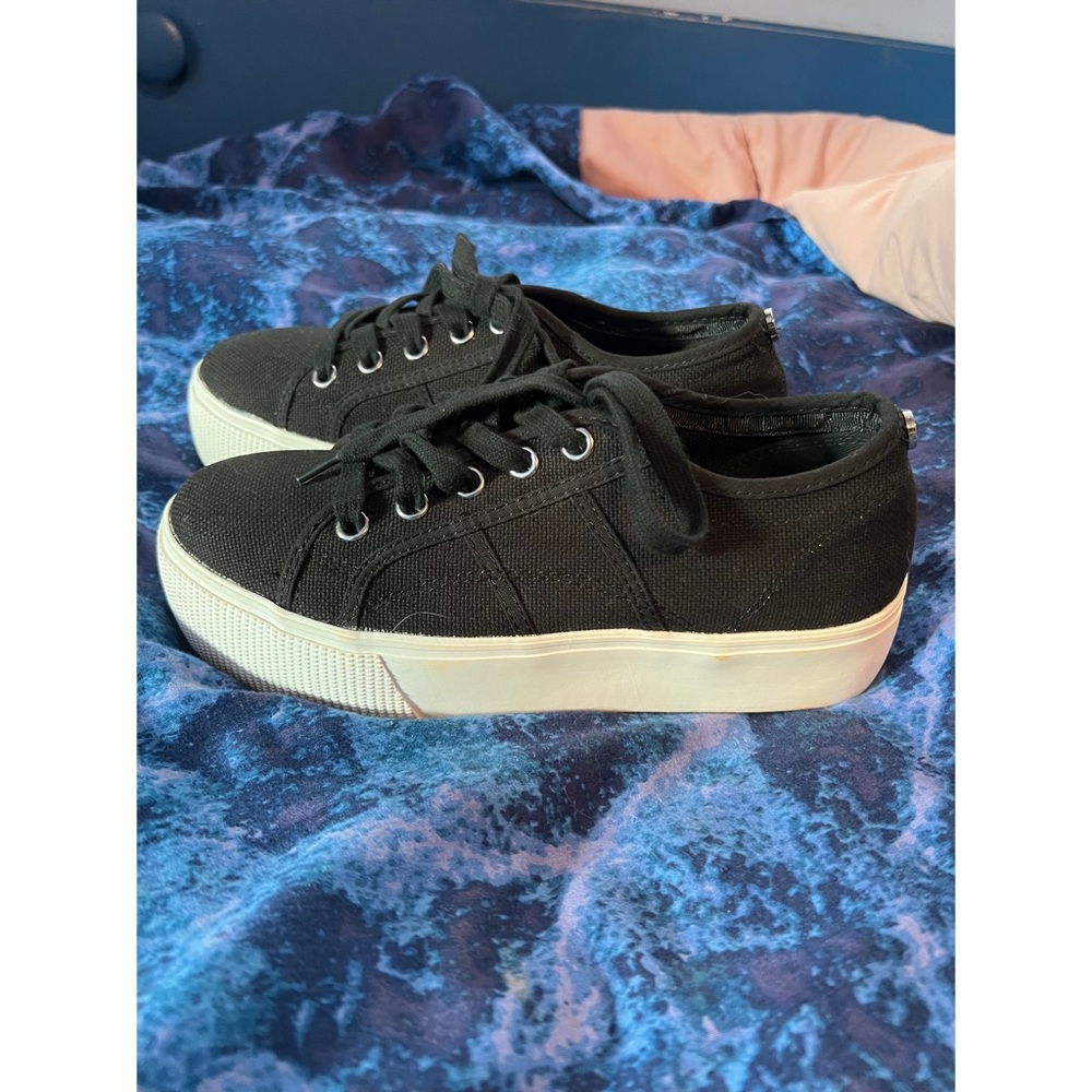 Steve Madden Emmi Platform Sneakers